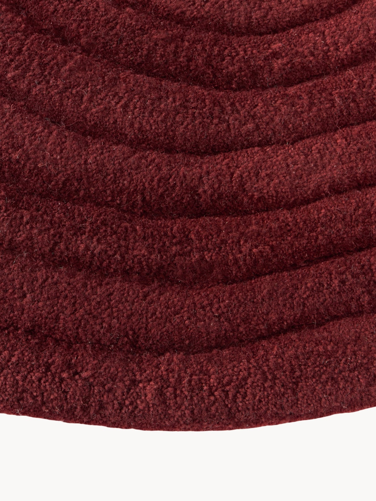 Aliza Organic-Shaped Hand-Tufted Wool Rug