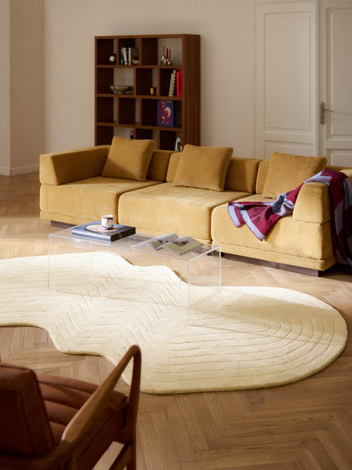 Aliza Organic-Shaped Hand-Tufted Wool Rug