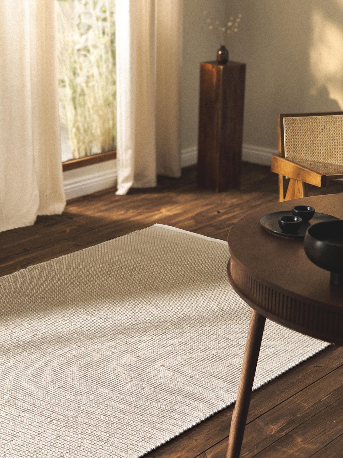 Amaro Hand-Woven Wool Rug