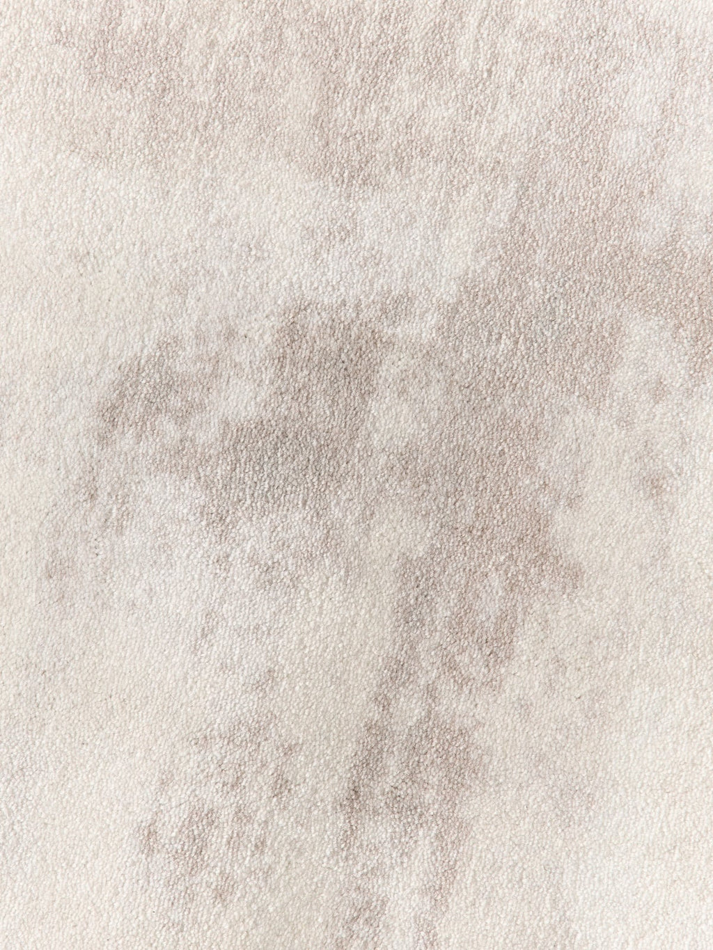 Aviva Low-Pile Rug
