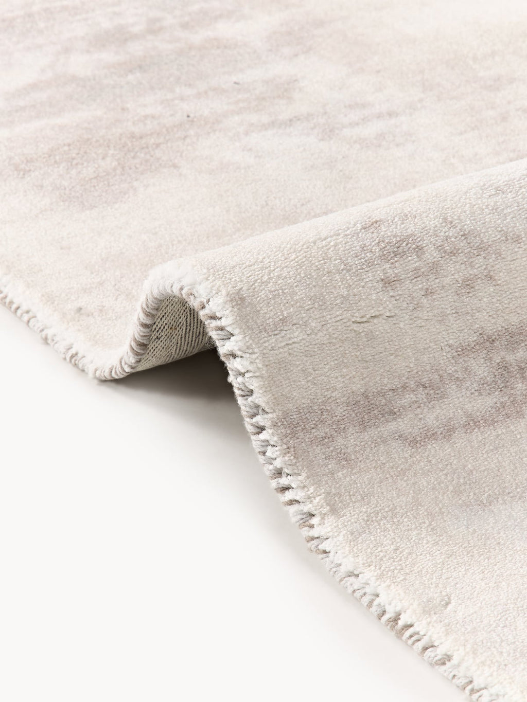 Aviva Low-Pile Rug