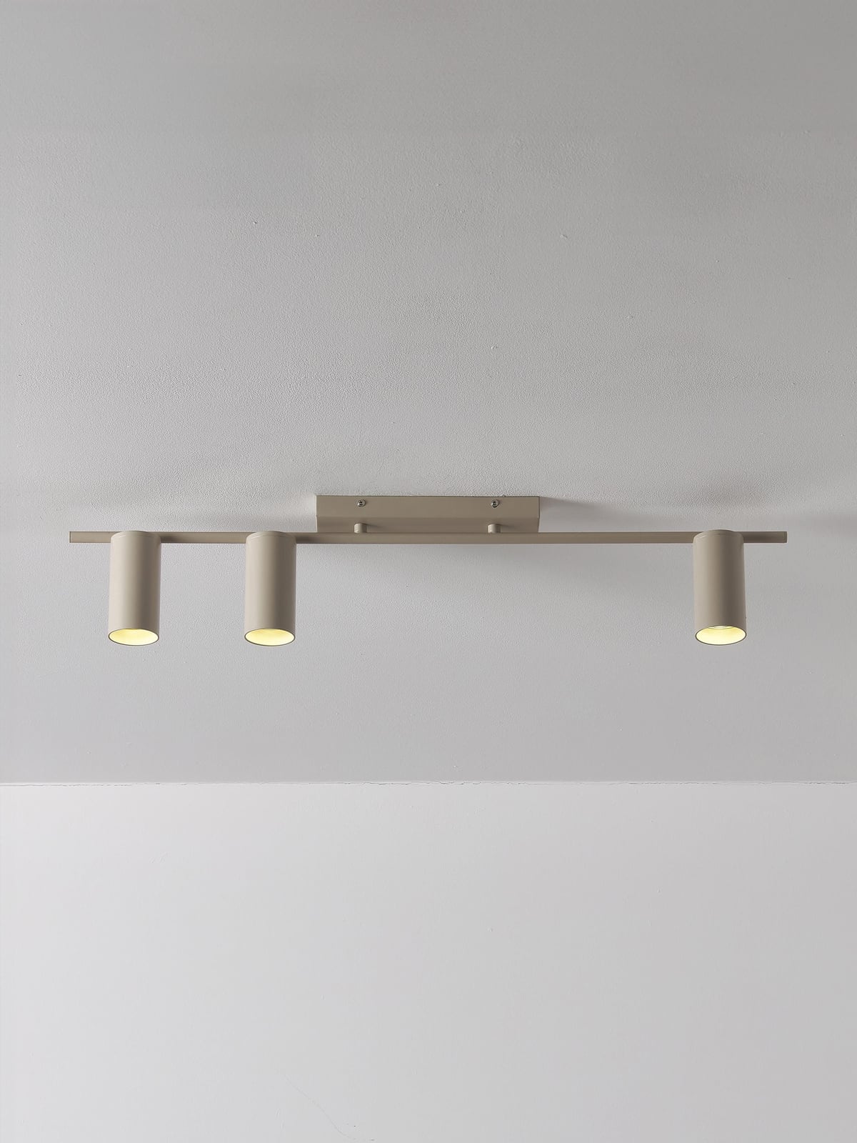 Cassandra Large Ceiling Spotlight