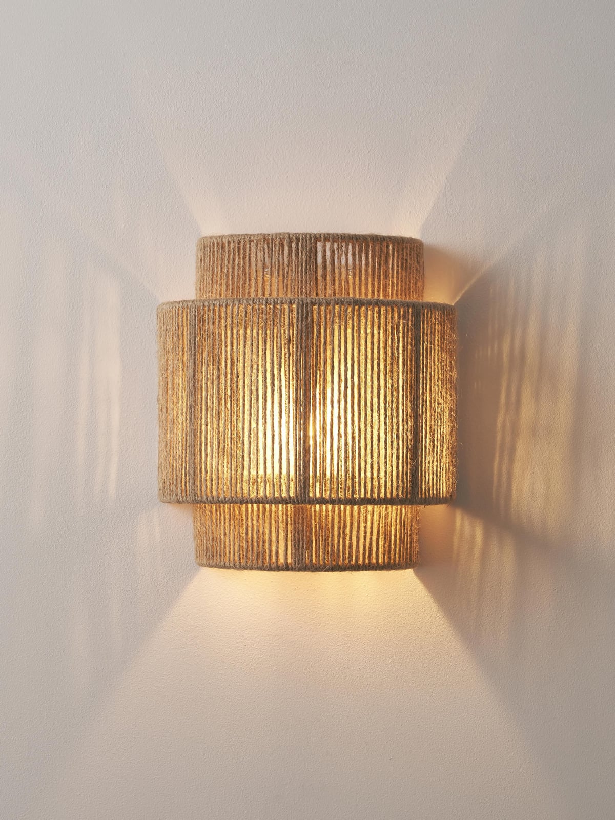 Cecillia Jute Wall Lamp
