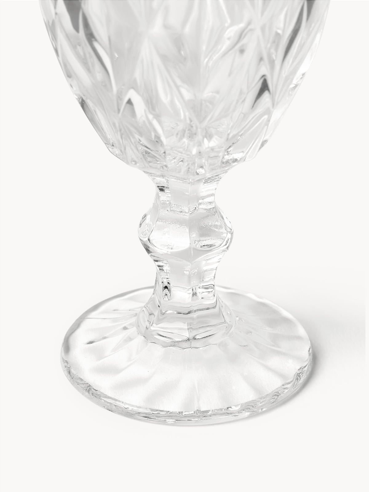 Colorado Wine Glasses with Embossed Pattern, Set of 4
