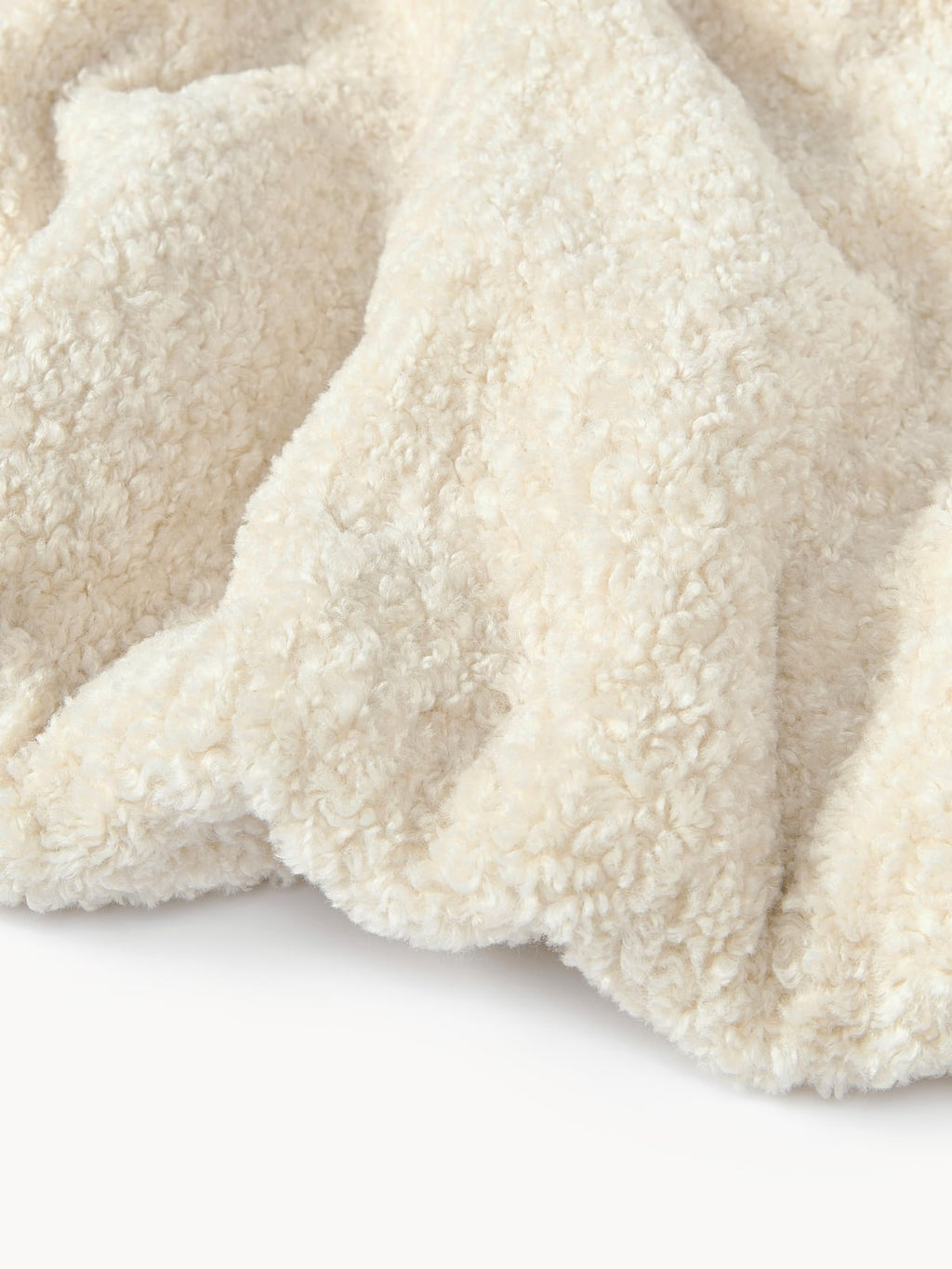 Dotty Teddy Blanket