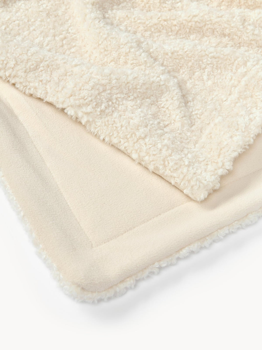 Dotty Teddy Blanket