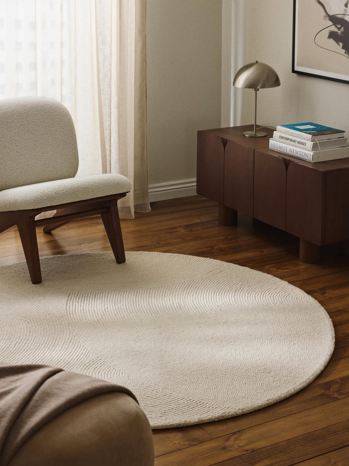 Eleni Round Hand-Tufted Wool Rug