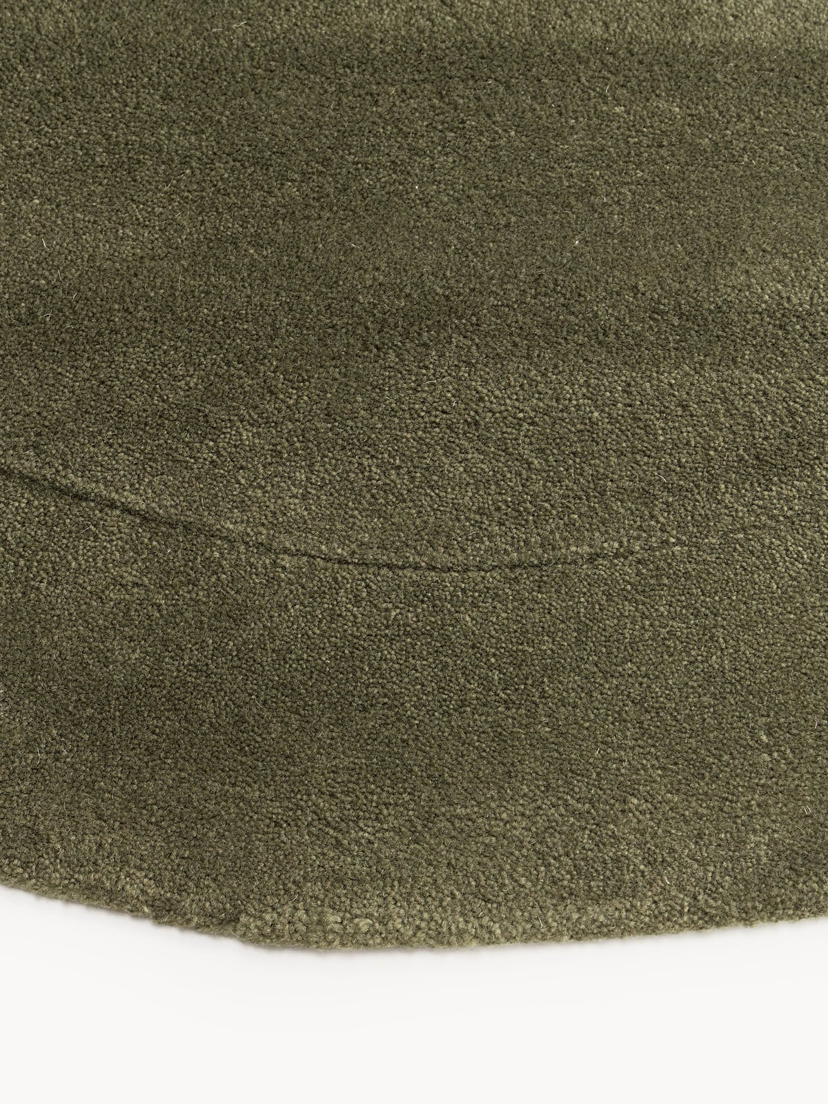 Kadey Organic-Shaped Hand-Tufted Wool Rug