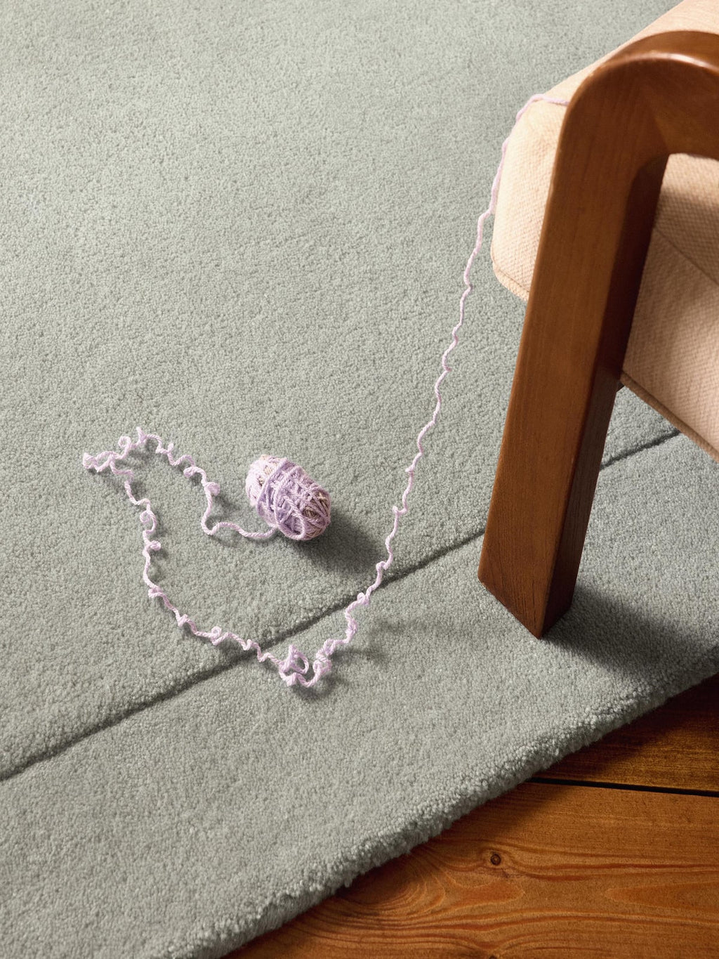 Kadey Organic-Shaped Hand-Tufted Wool Rug