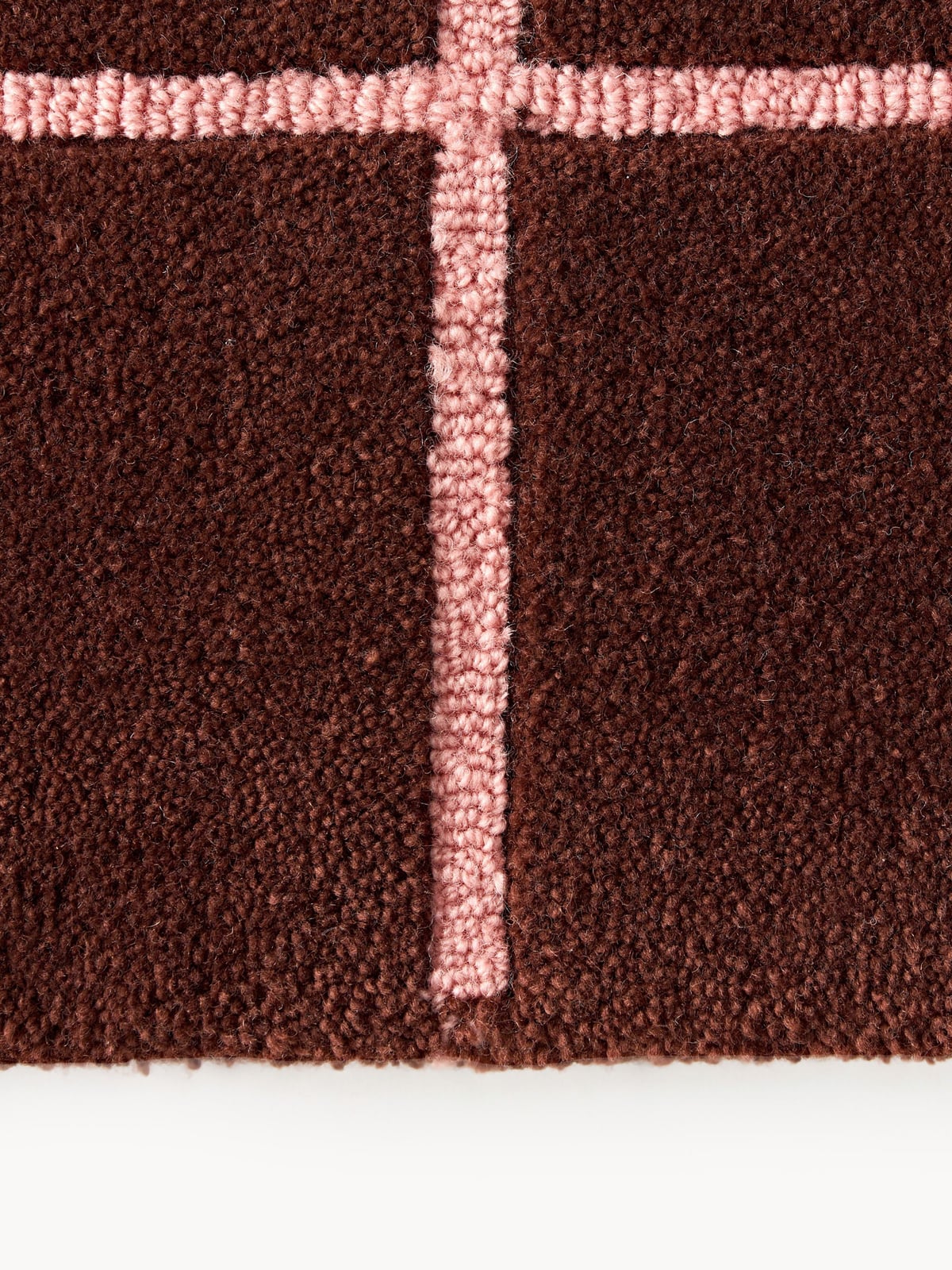 Kallie Hand-Tufted High-Low Wool Rug
