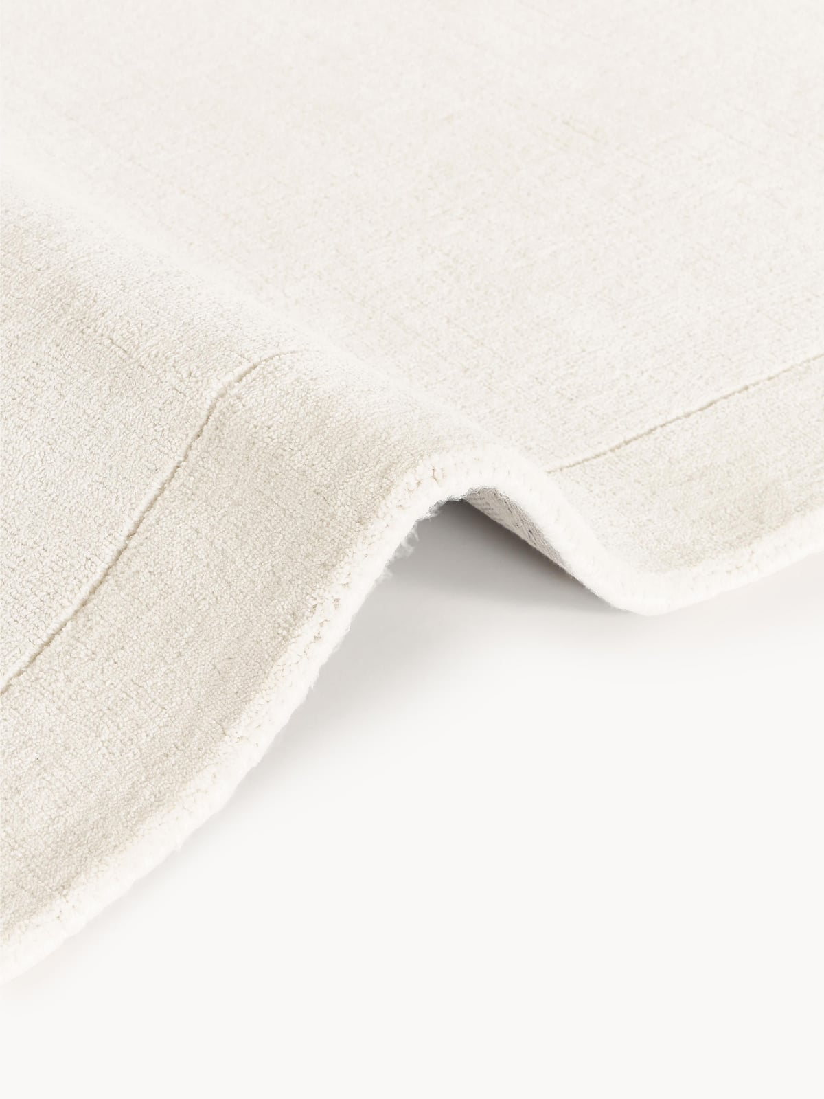 Kari Low-Pile Rug