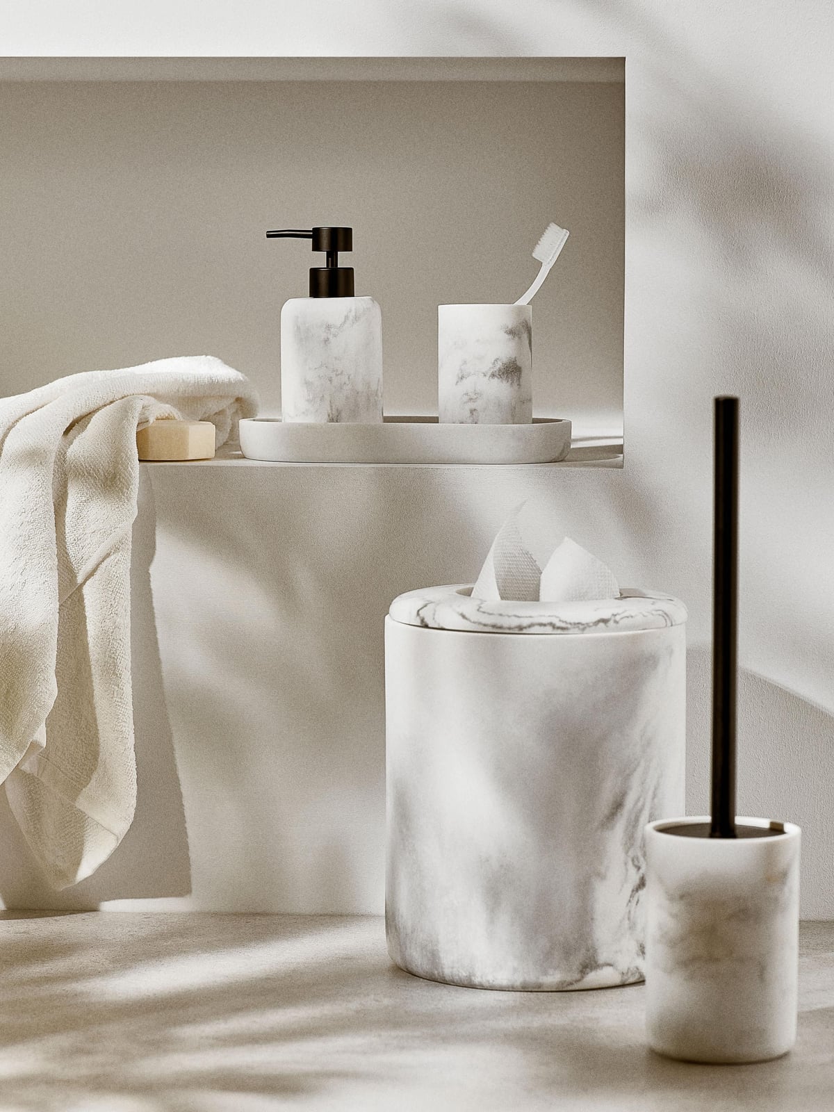 Kyle Marble Effect Waste Bin