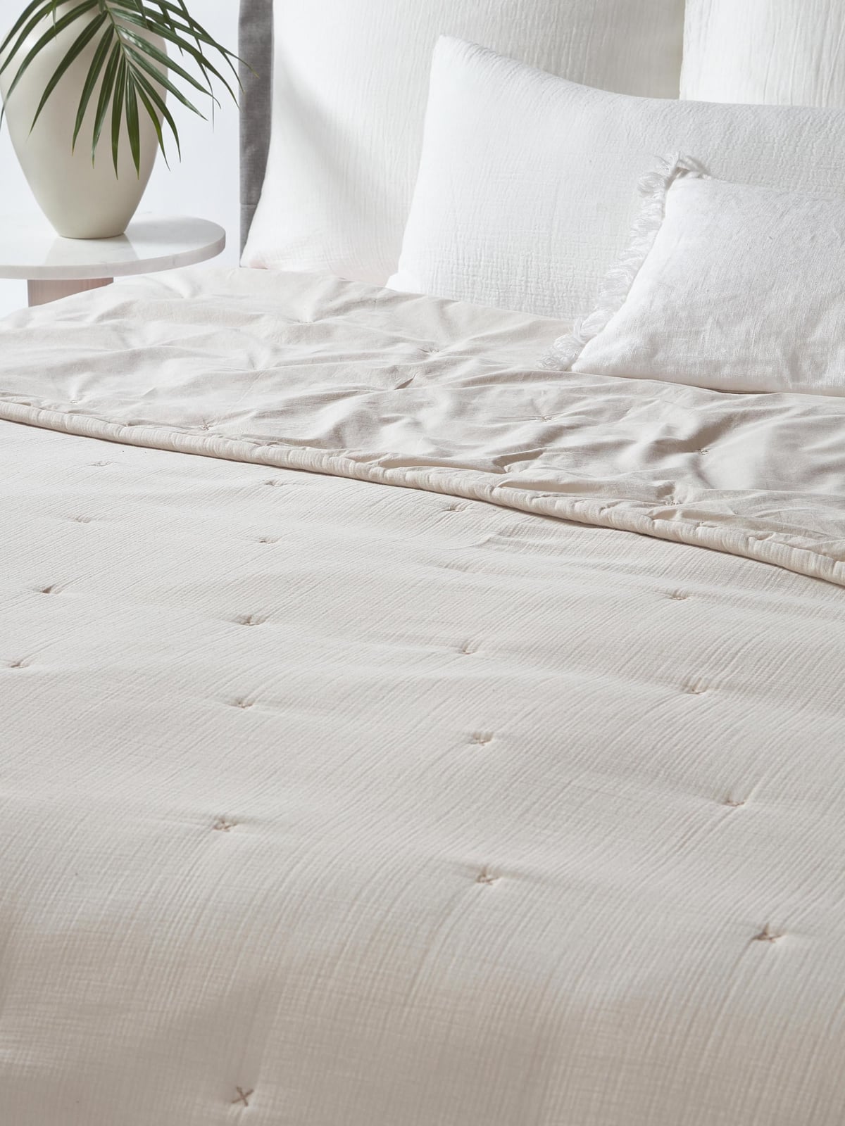 Lenore Quilted Cotton Bedspread