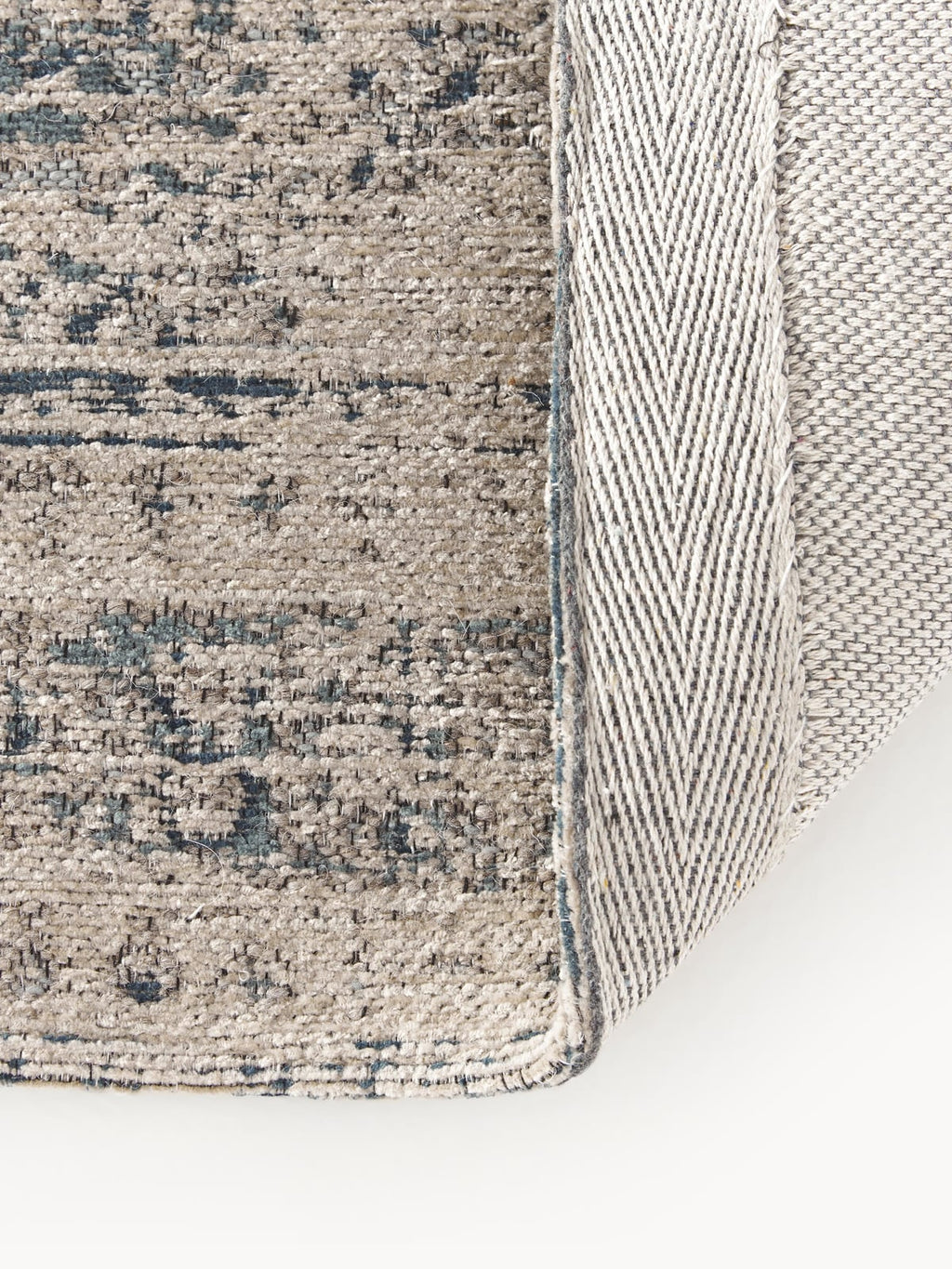 Mahdi Hand-Woven Chenille Rug