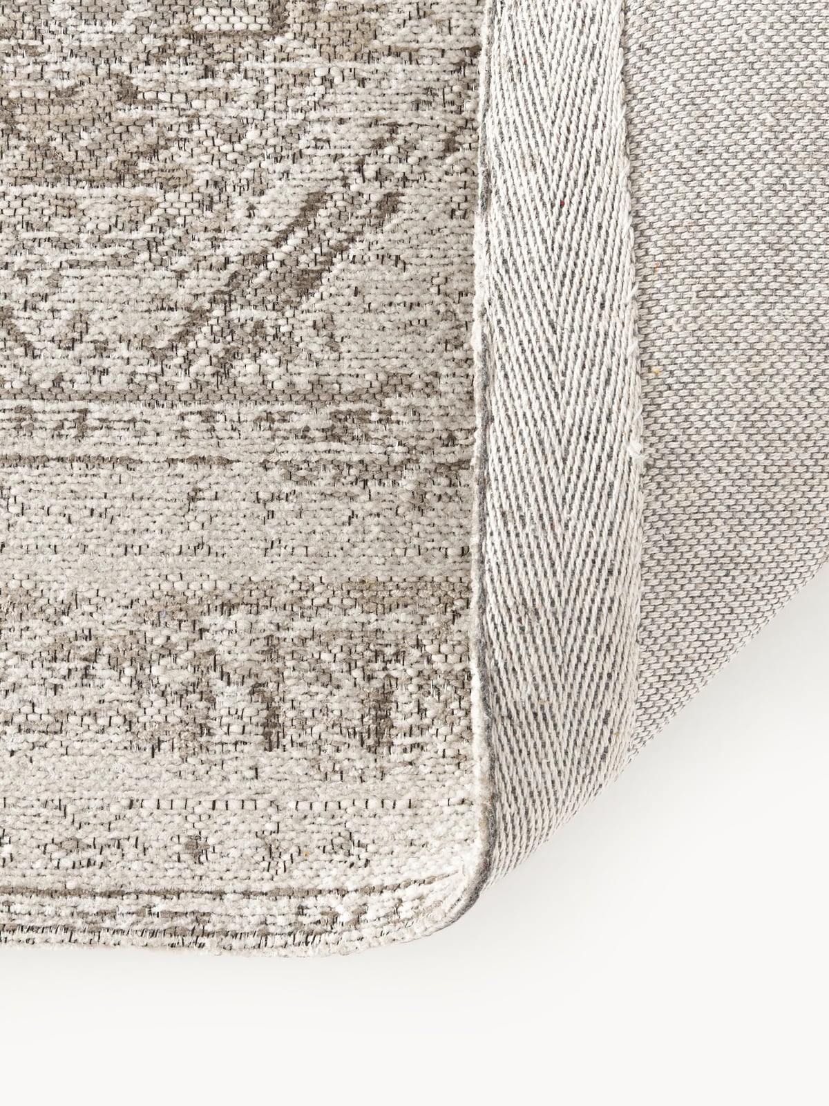 Mahdi Hand-Woven Chenille Rug