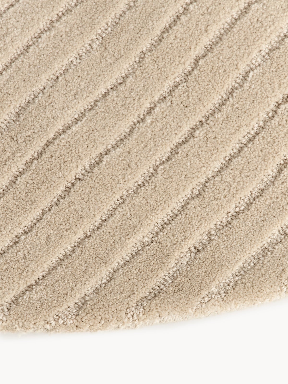 Mason Round Hand-Tufted Wool Rug
