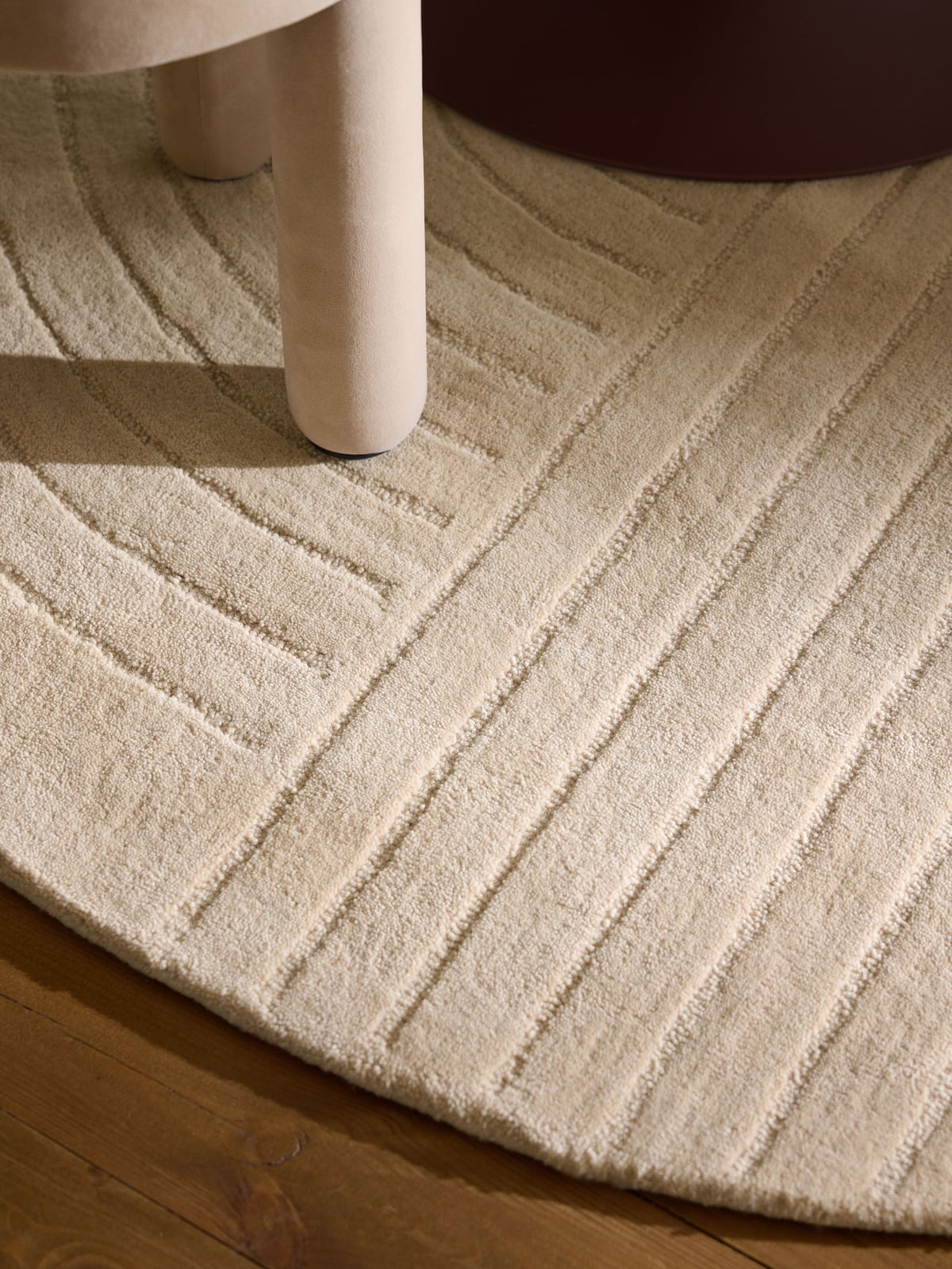 Mason Round Hand-Tufted Wool Rug