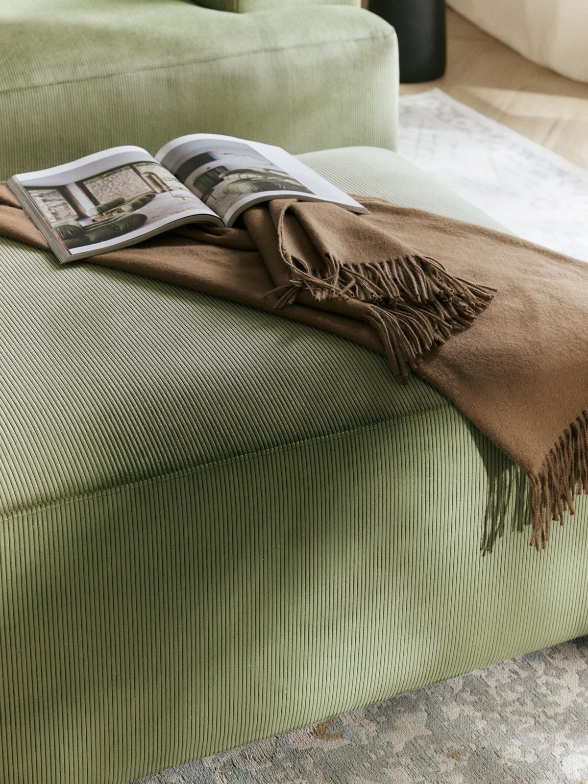 Melva Corduroy Ottoman, W 99 x D 72 cm