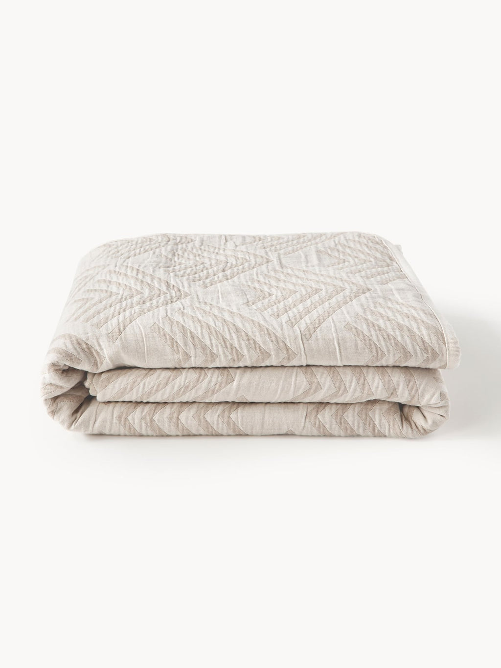 Milano Jacquard Bedspread with Graphic Pattern