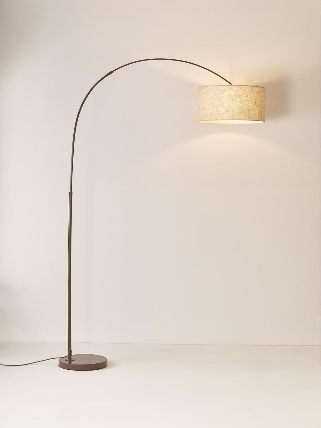 Niels Large Arc Lamp
