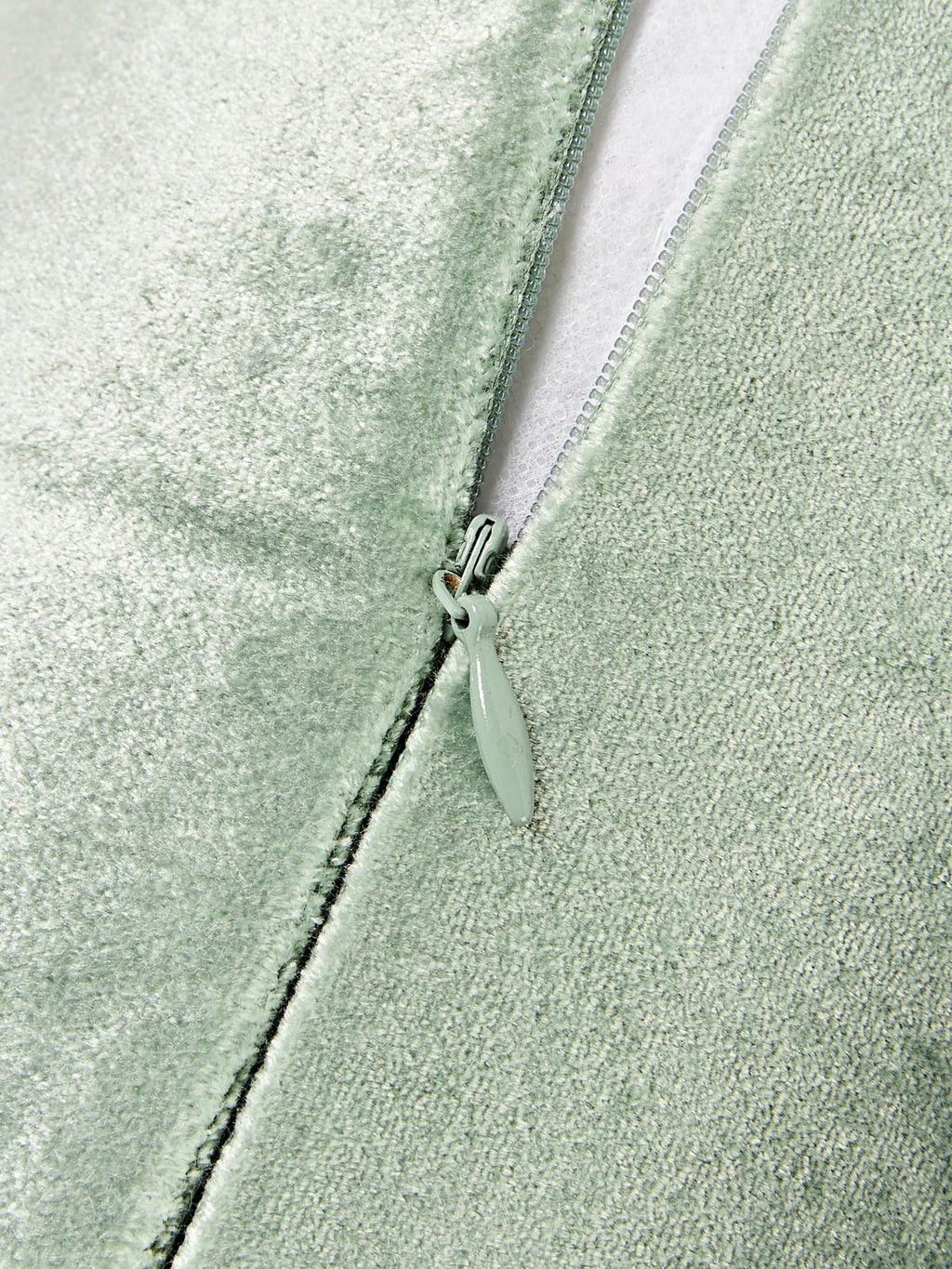 Nikita Neck Roll with Fringes