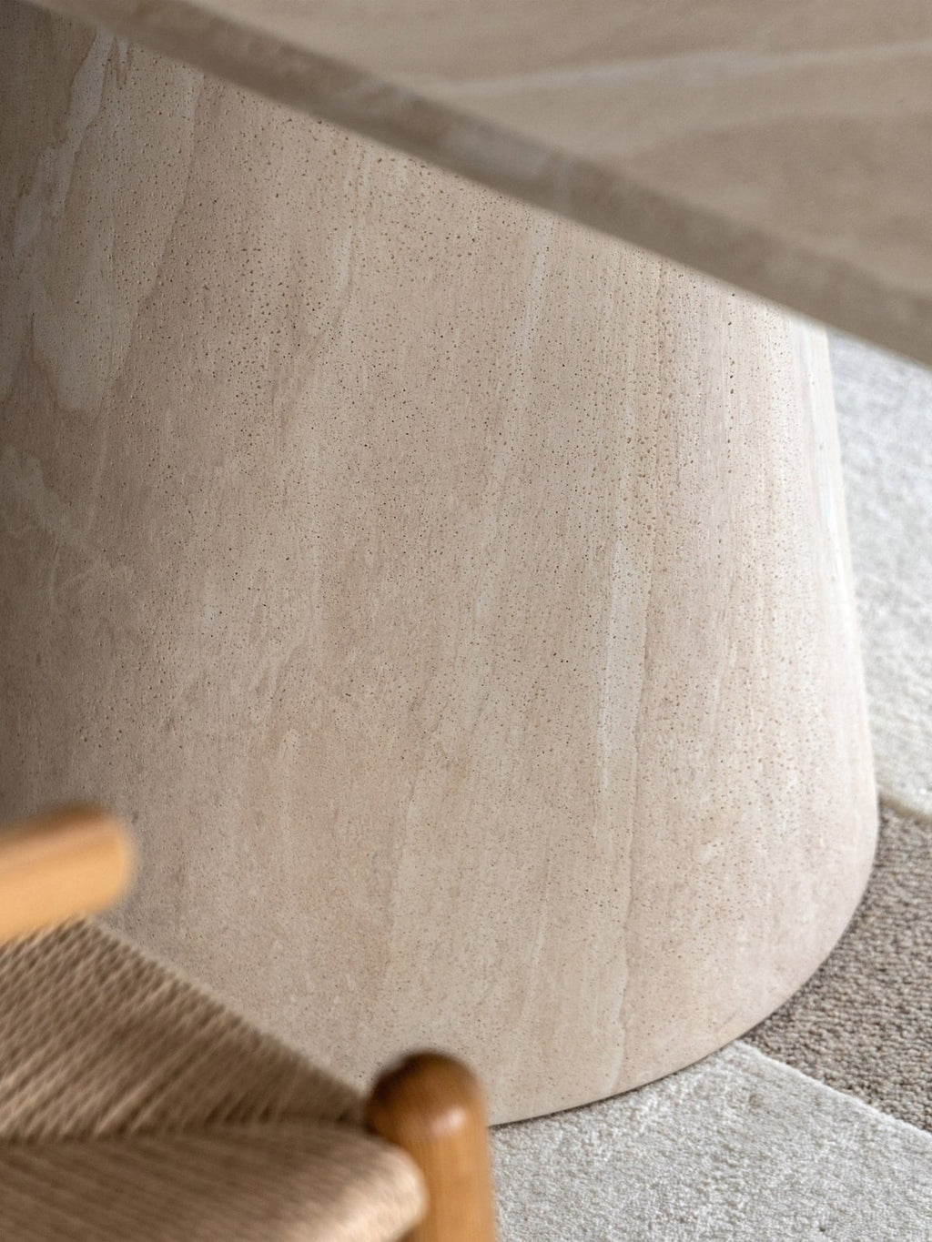 Pedra Oval Dinning Table, 200 x 90 cm