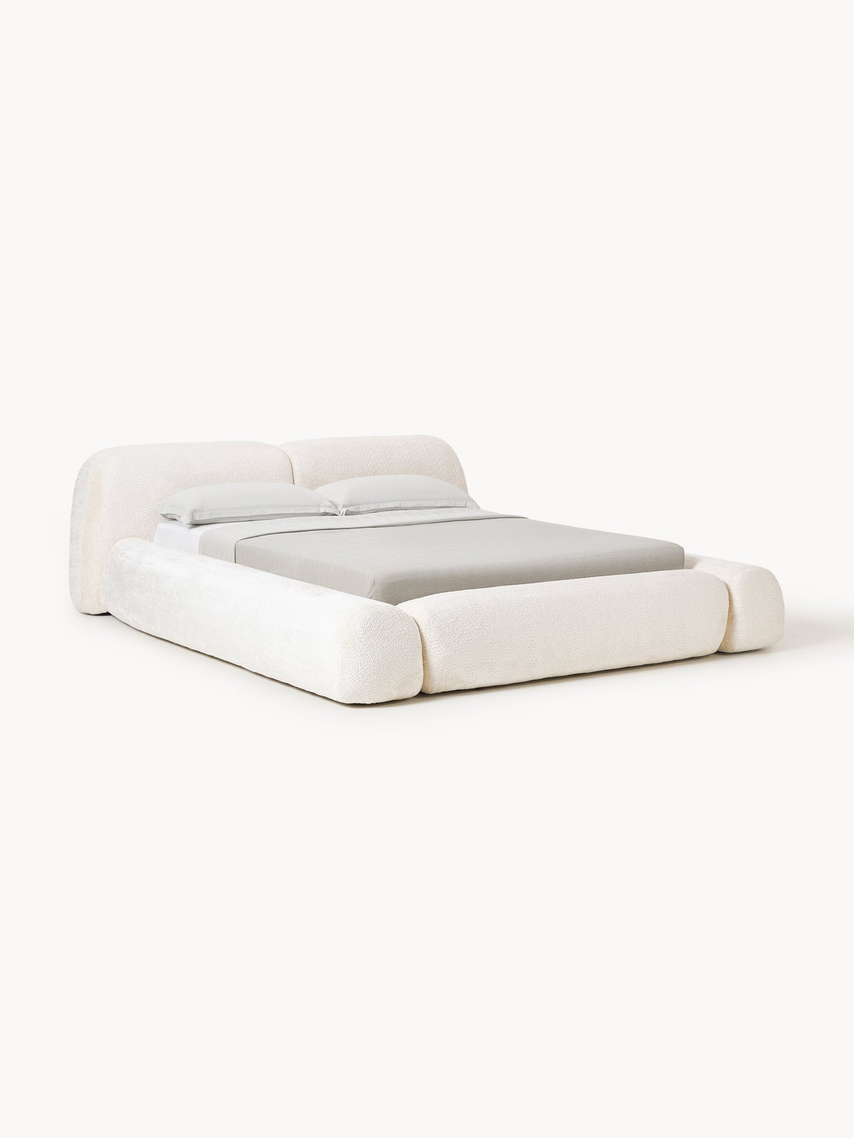 Wolke Upholstered Teddy Bouclé Bed