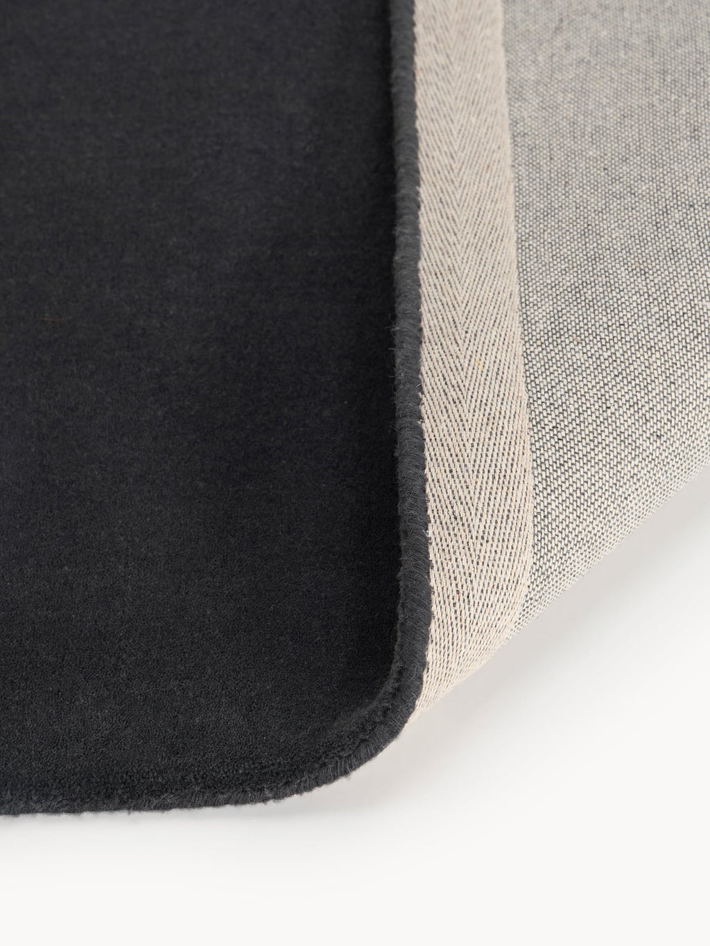 Zayne Hand-Tufted Wool Rug