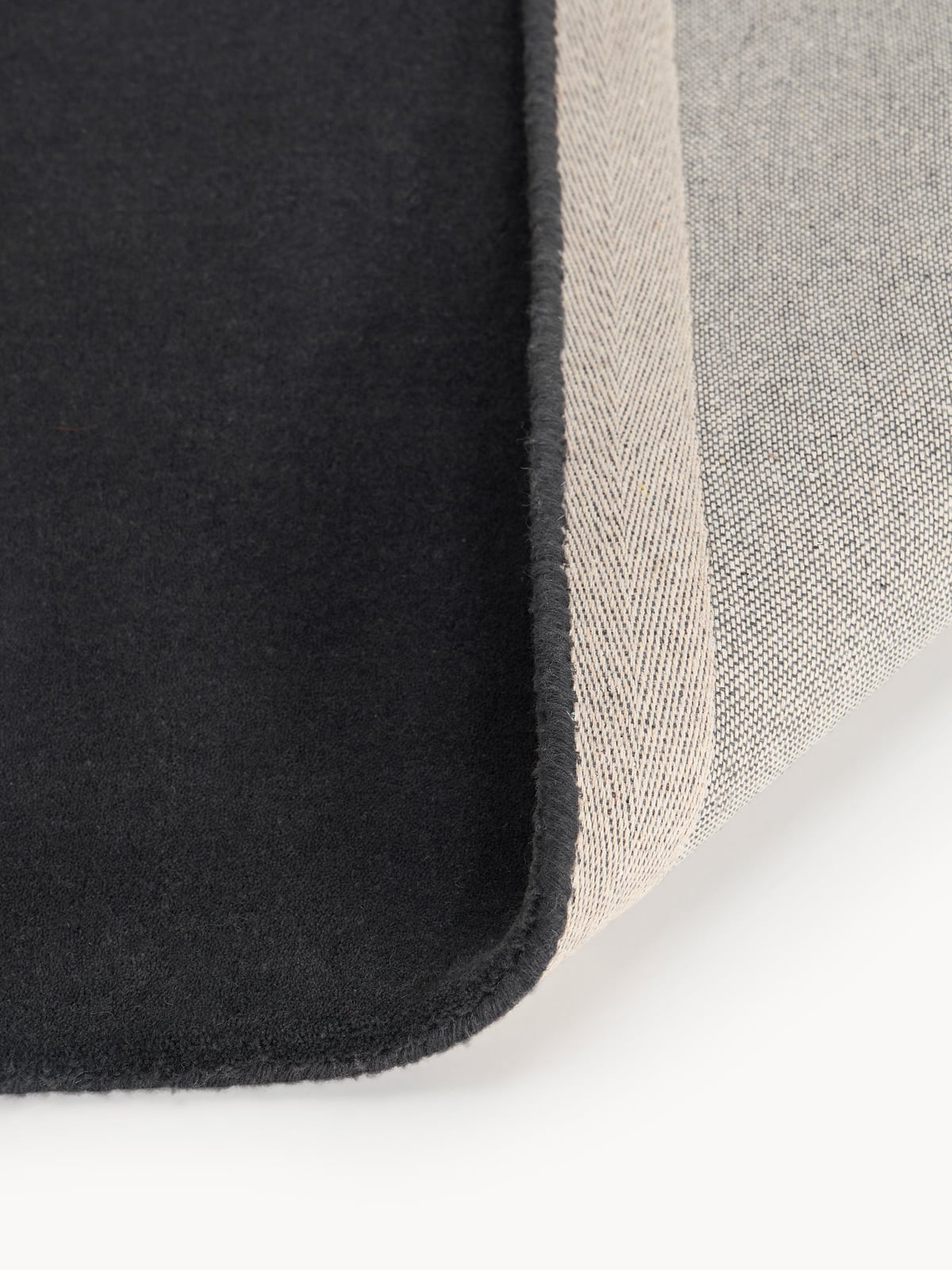 Zayne Hand-Tufted Wool Rug
